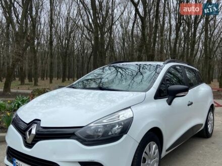 Белый Рено Клио, объемом двигателя 1.46 л и пробегом 199 тыс. км за 8100 $, фото 1 на Automoto.ua