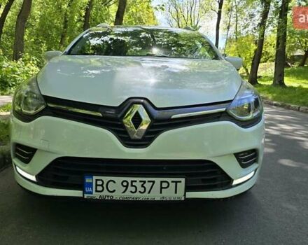 Белый Рено Клио, объемом двигателя 1.5 л и пробегом 210 тыс. км за 9200 $, фото 1 на Automoto.ua