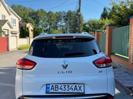 Белый Рено Клио, объемом двигателя 1.5 л и пробегом 173 тыс. км за 9700 $, фото 1 на Automoto.ua