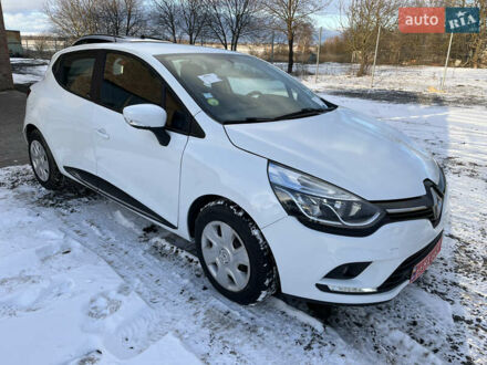 Білий Рено Кліо, об'ємом двигуна 1.46 л та пробігом 116 тис. км за 8300 $, фото 1 на Automoto.ua