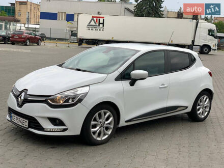 Рено Кліо 2019 у Чернівцях на Automoto.ua Білий Рено Кліо, об'ємом двигуна 1.46 л та пробігом 95 тис. км за 11000 $, фото 1 на Automoto.ua