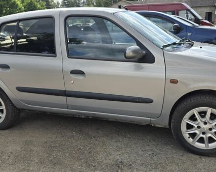 Бежевый Рено Клио, объемом двигателя 1.4 л и пробегом 260 тыс. км за 3650 $, фото 3 на Automoto.ua