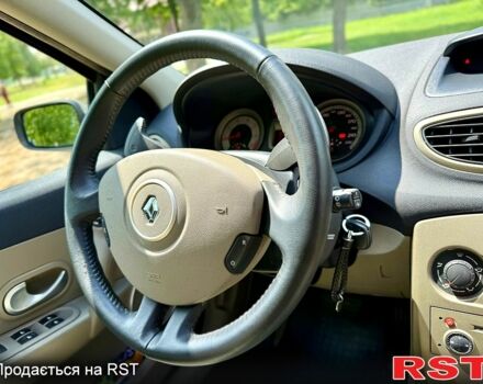 Бежевий Рено Кліо, об'ємом двигуна 1.6 л та пробігом 189 тис. км за 4500 $, фото 6 на Automoto.ua