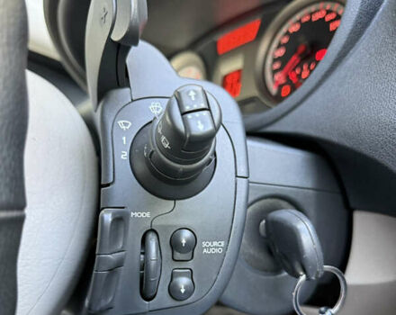 Бежевый Рено Клио, объемом двигателя 1.6 л и пробегом 191 тыс. км за 6000 $, фото 32 на Automoto.ua