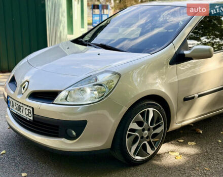 Бежевый Рено Клио, объемом двигателя 1.6 л и пробегом 191 тыс. км за 6000 $, фото 6 на Automoto.ua