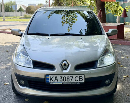 Бежевый Рено Клио, объемом двигателя 1.6 л и пробегом 191 тыс. км за 6000 $, фото 4 на Automoto.ua