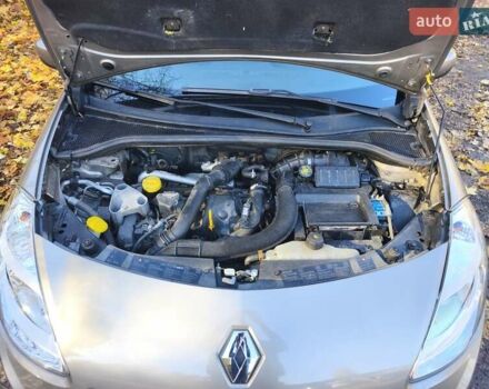 Бежевий Рено Кліо, об'ємом двигуна 1.46 л та пробігом 159 тис. км за 5900 $, фото 12 на Automoto.ua