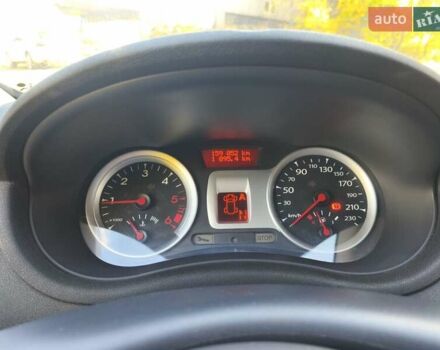 Бежевий Рено Кліо, об'ємом двигуна 1.46 л та пробігом 159 тис. км за 5900 $, фото 8 на Automoto.ua