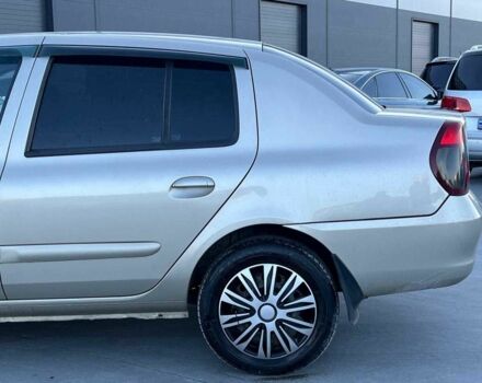 Бежевый Рено Клио, объемом двигателя 1.4 л и пробегом 228 тыс. км за 2790 $, фото 5 на Automoto.ua