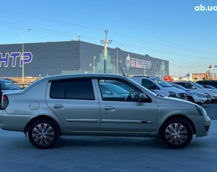 Бежевый Рено Клио, объемом двигателя 1.4 л и пробегом 228 тыс. км за 2790 $, фото 10 на Automoto.ua