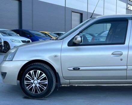 Бежевый Рено Клио, объемом двигателя 1.4 л и пробегом 228 тыс. км за 2790 $, фото 3 на Automoto.ua