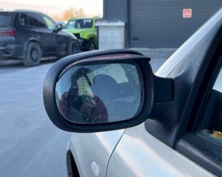 Бежевый Рено Клио, объемом двигателя 1.4 л и пробегом 228 тыс. км за 2790 $, фото 13 на Automoto.ua