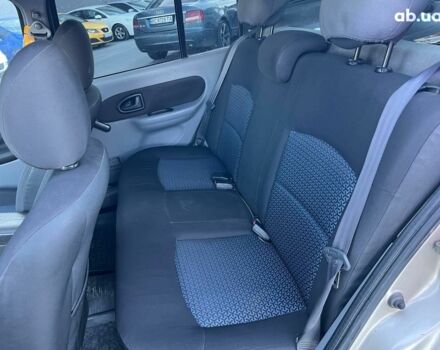 Бежевый Рено Клио, объемом двигателя 1.4 л и пробегом 228 тыс. км за 2790 $, фото 31 на Automoto.ua