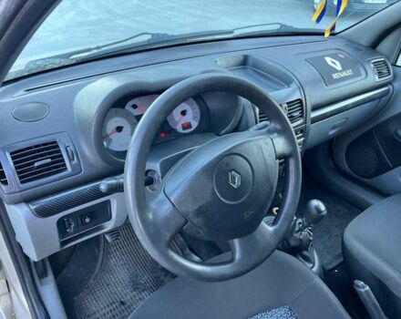 Бежевый Рено Клио, объемом двигателя 1.4 л и пробегом 228 тыс. км за 2790 $, фото 16 на Automoto.ua