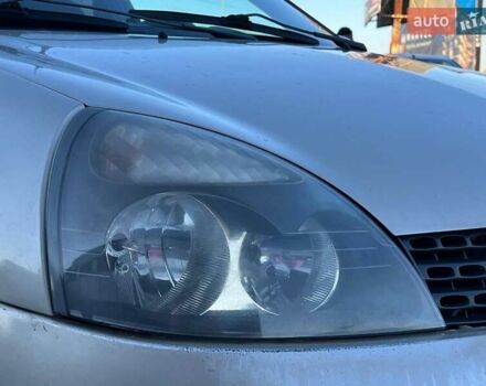 Бежевый Рено Клио, объемом двигателя 1.4 л и пробегом 228 тыс. км за 2790 $, фото 12 на Automoto.ua