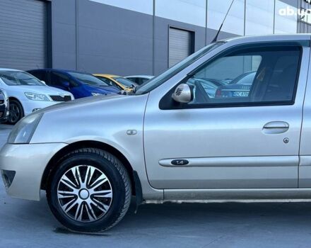 Бежевый Рено Клио, объемом двигателя 1.4 л и пробегом 228 тыс. км за 2790 $, фото 3 на Automoto.ua