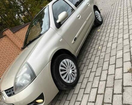 Рено Клио 2007 в Красилове на Automoto.ua Бежевый Рено Клио, объемом двигателя 1.4 л и пробегом 347 тыс. км за 3600 $, фото 9 на Automoto.ua