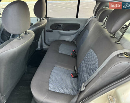 Бежевый Рено Клио, объемом двигателя 1.39 л и пробегом 127 тыс. км за 3499 $, фото 15 на Automoto.ua