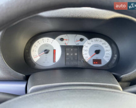 Бежевый Рено Клио, объемом двигателя 1.39 л и пробегом 127 тыс. км за 3499 $, фото 16 на Automoto.ua