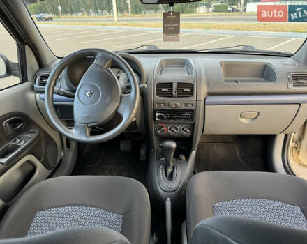 Бежевый Рено Клио, объемом двигателя 1.39 л и пробегом 127 тыс. км за 3499 $, фото 11 на Automoto.ua