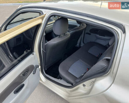 Бежевый Рено Клио, объемом двигателя 1.39 л и пробегом 127 тыс. км за 3499 $, фото 14 на Automoto.ua