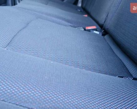 Бежевый Рено Клио, объемом двигателя 1.6 л и пробегом 230 тыс. км за 6999 $, фото 28 на Automoto.ua