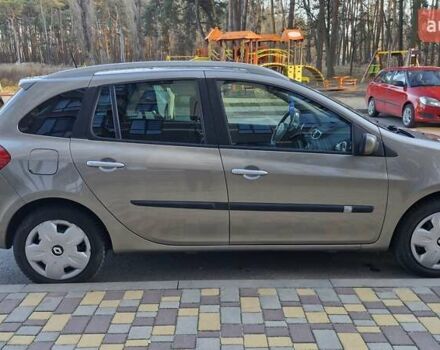 Бежевый Рено Клио, объемом двигателя 1.6 л и пробегом 230 тыс. км за 6999 $, фото 6 на Automoto.ua