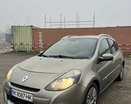 Бежевый Рено Клио, объемом двигателя 1.5 л и пробегом 366 тыс. км за 4850 $, фото 30 на Automoto.ua