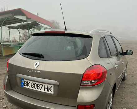 Бежевый Рено Клио, объемом двигателя 1.5 л и пробегом 366 тыс. км за 4850 $, фото 13 на Automoto.ua