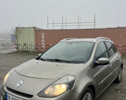 Бежевый Рено Клио, объемом двигателя 1.5 л и пробегом 366 тыс. км за 4850 $, фото 4 на Automoto.ua