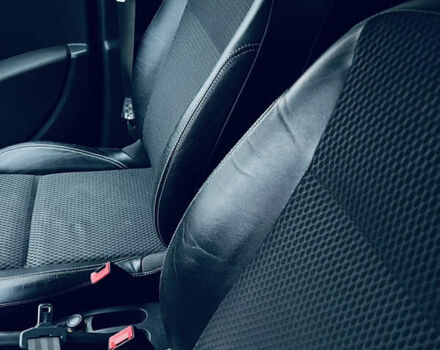 Бежевый Рено Клио, объемом двигателя 1.5 л и пробегом 366 тыс. км за 4850 $, фото 42 на Automoto.ua