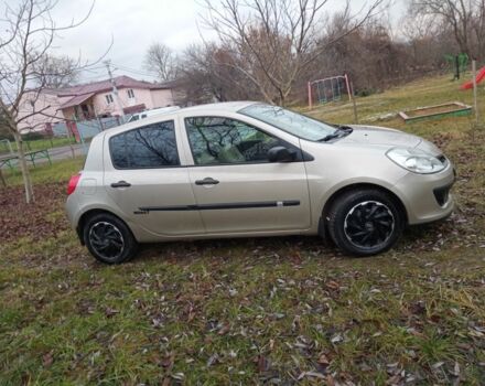 Бежевый Рено Клио, объемом двигателя 1.2 л и пробегом 158 тыс. км за 4150 $, фото 1 на Automoto.ua