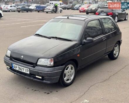 Черный Рено Клио, объемом двигателя 1.2 л и пробегом 250 тыс. км за 850 $, фото 2 на Automoto.ua