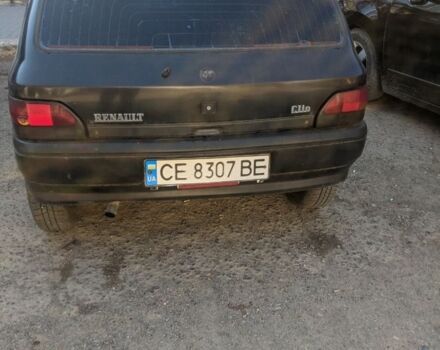 Черный Рено Клио, объемом двигателя 0 л и пробегом 200 тыс. км за 1300 $, фото 3 на Automoto.ua