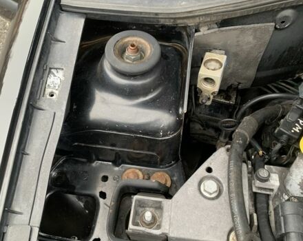 Чорний Рено Кліо, об'ємом двигуна 1.4 л та пробігом 260 тис. км за 2499 $, фото 14 на Automoto.ua