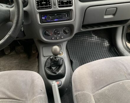 Чорний Рено Кліо, об'ємом двигуна 1.4 л та пробігом 260 тис. км за 2499 $, фото 12 на Automoto.ua