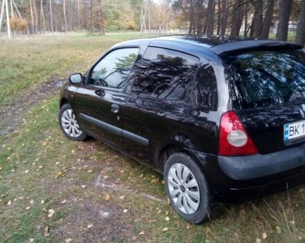 Рено Клио 2002 в Ровно на Automoto.ua Черный Рено Клио, объемом двигателя 1.5 л и пробегом 380 тыс. км за 2350 $, фото 1 на Automoto.ua