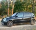 Черный Рено Клио, объемом двигателя 0 л и пробегом 236 тыс. км за 1300 $, фото 2 на Automoto.ua