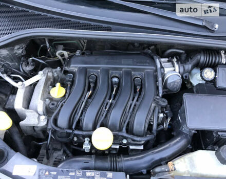 Черный Рено Клио, объемом двигателя 1.6 л и пробегом 215 тыс. км за 5700 $, фото 36 на Automoto.ua