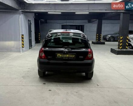 Черный Рено Клио, объемом двигателя 1.2 л и пробегом 212 тыс. км за 3700 $, фото 4 на Automoto.ua