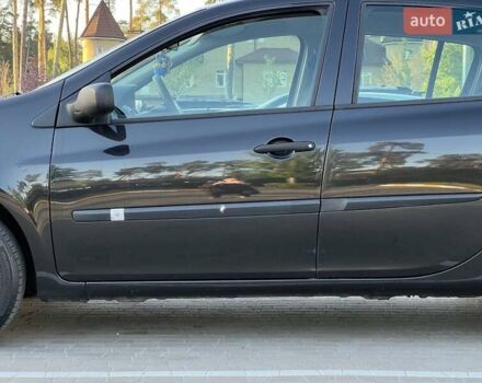 Черный Рено Клио, объемом двигателя 1.15 л и пробегом 234 тыс. км за 3950 $, фото 11 на Automoto.ua