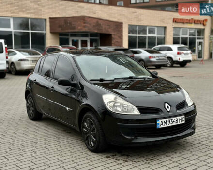 Чорний Рено Кліо, об'ємом двигуна 1.39 л та пробігом 285 тис. км за 4400 $, фото 1 на Automoto.ua