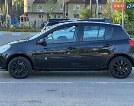 Черный Рено Клио, объемом двигателя 1.15 л и пробегом 234 тыс. км за 3950 $, фото 10 на Automoto.ua