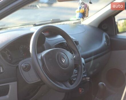 Черный Рено Клио, объемом двигателя 1.15 л и пробегом 234 тыс. км за 3950 $, фото 23 на Automoto.ua