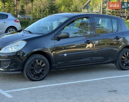 Черный Рено Клио, объемом двигателя 1.15 л и пробегом 234 тыс. км за 3950 $, фото 8 на Automoto.ua