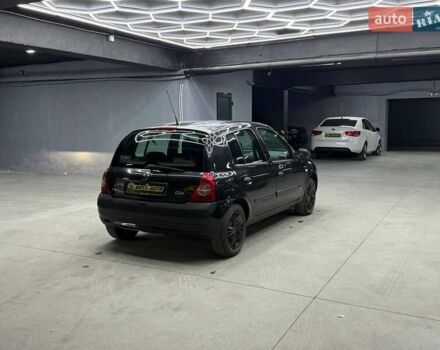 Черный Рено Клио, объемом двигателя 1.2 л и пробегом 212 тыс. км за 3700 $, фото 5 на Automoto.ua