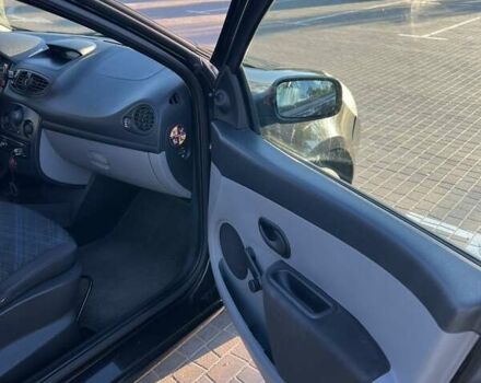 Черный Рено Клио, объемом двигателя 1.15 л и пробегом 234 тыс. км за 3950 $, фото 30 на Automoto.ua