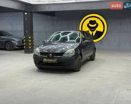 Черный Рено Клио, объемом двигателя 1.2 л и пробегом 212 тыс. км за 3700 $, фото 2 на Automoto.ua
