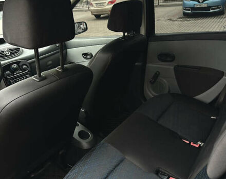 Чорний Рено Кліо, об'ємом двигуна 1.39 л та пробігом 285 тис. км за 4400 $, фото 9 на Automoto.ua