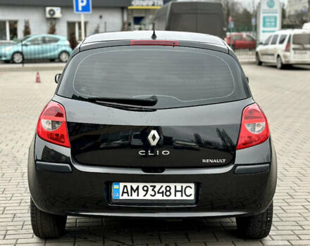 Чорний Рено Кліо, об'ємом двигуна 1.39 л та пробігом 285 тис. км за 4400 $, фото 6 на Automoto.ua